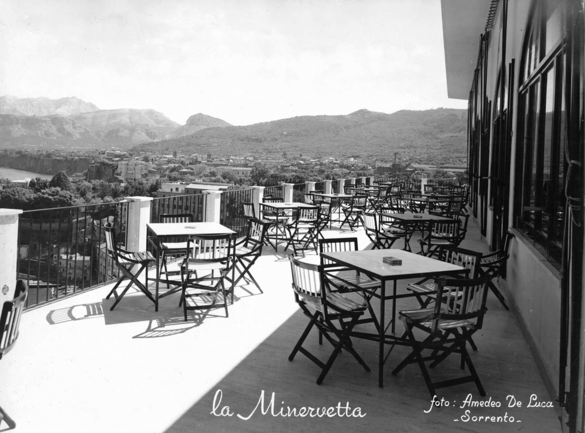 The History, photo 1